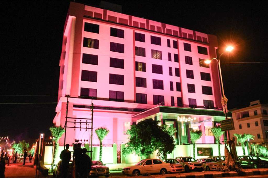 Clarion Inn Jaipur Kukas Esterno foto